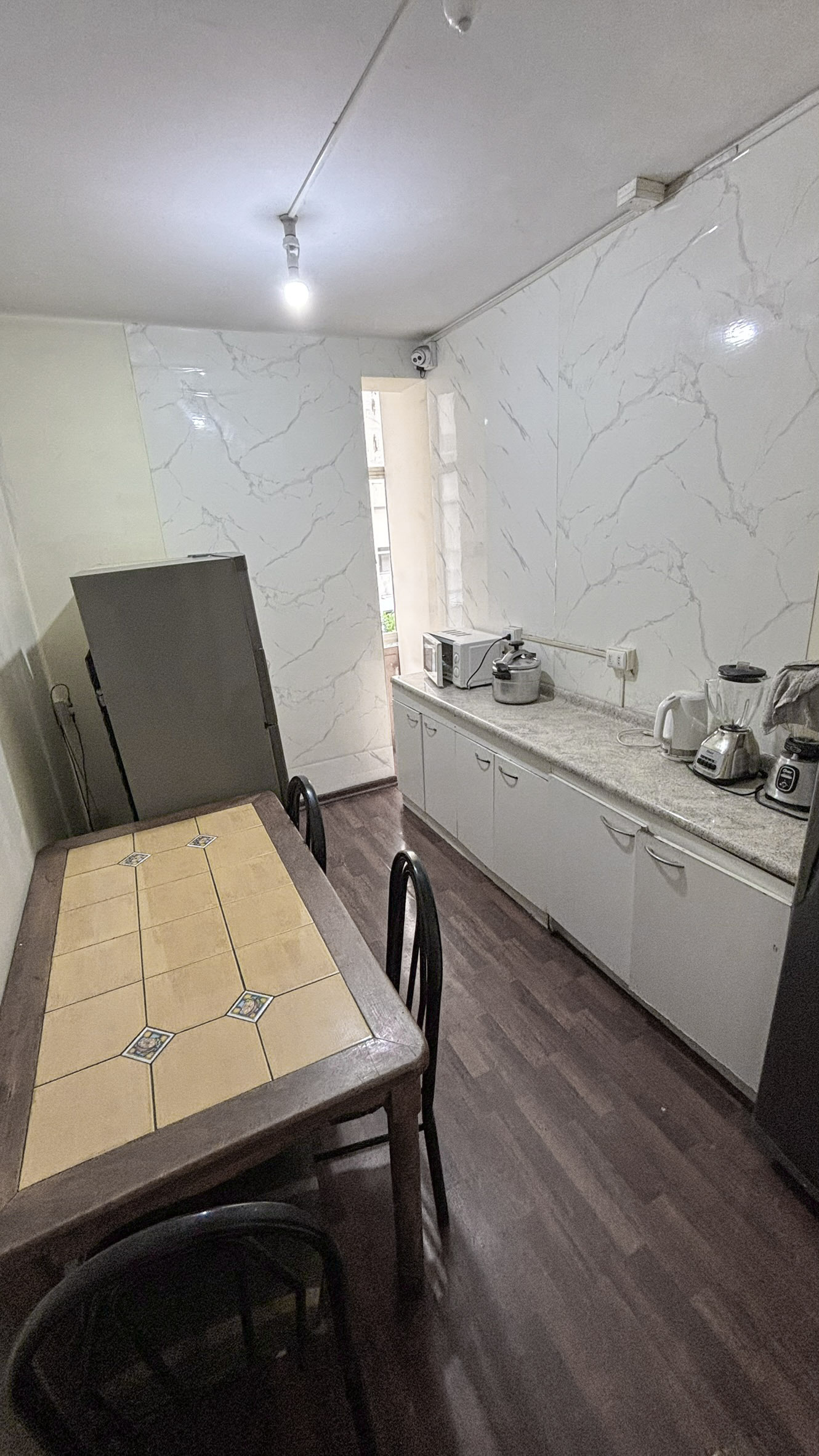 Comedor junto a la cocina